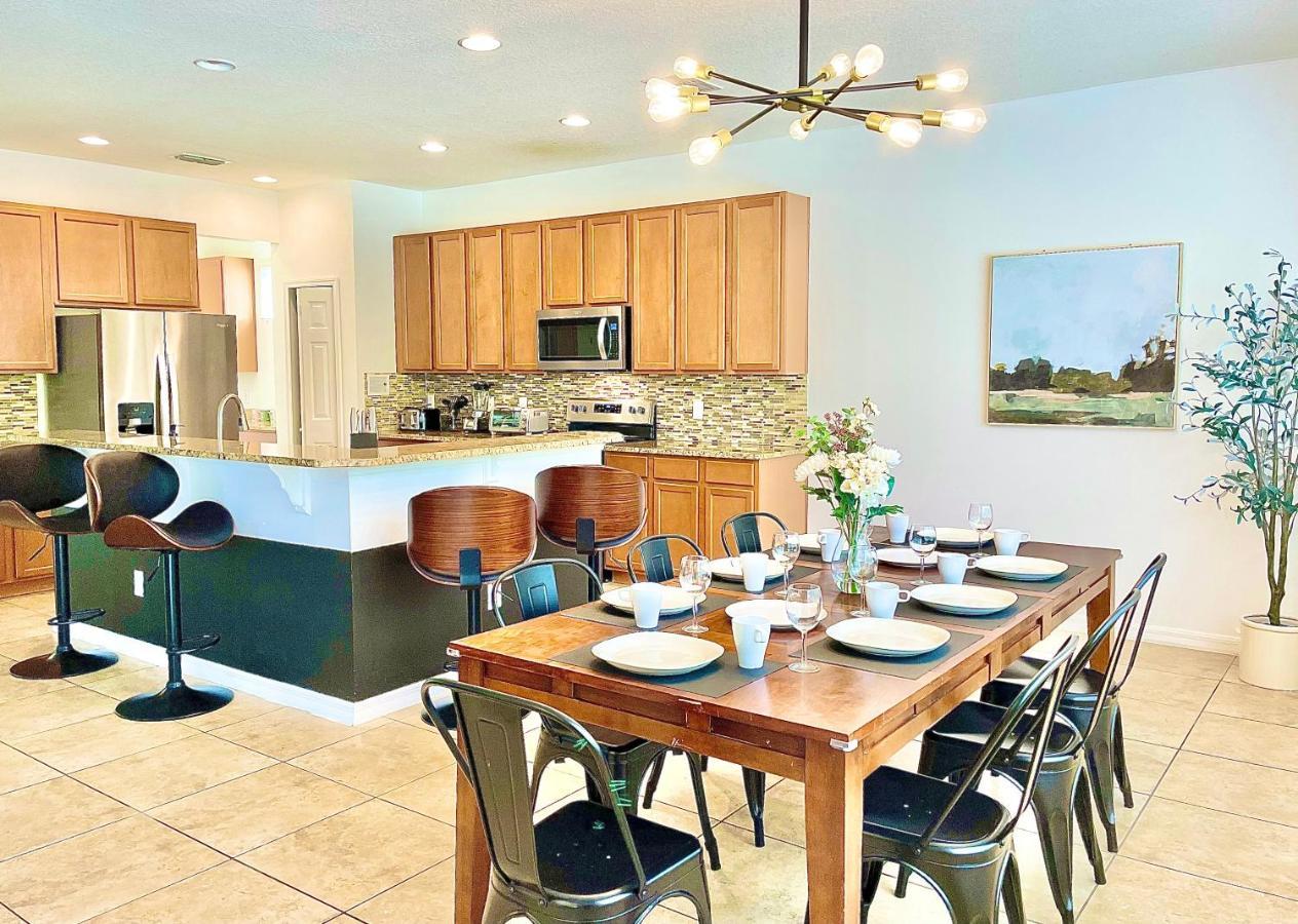 Huge 6Br House - Private Pool Retreat Near Disney Kissimmee Ngoại thất bức ảnh